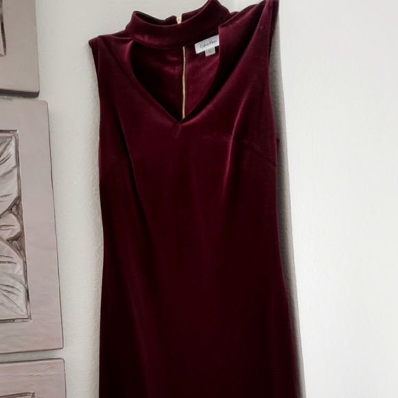Calvin Klein Women's Velvet Choker Sheath Dress - Picture 3 of 3